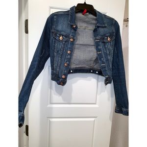 Medium blue slim fit jean jacket!